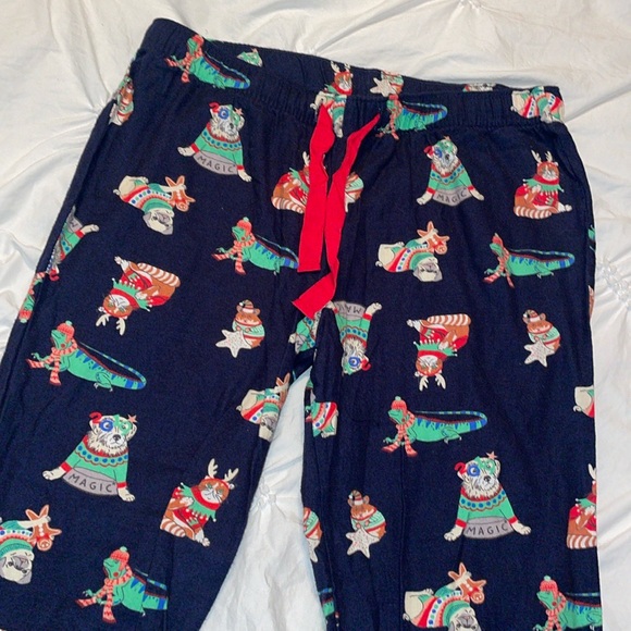 Old Navy / size medium / Christmas pets pajama pants EUC - like new! - Picture 1 of 10